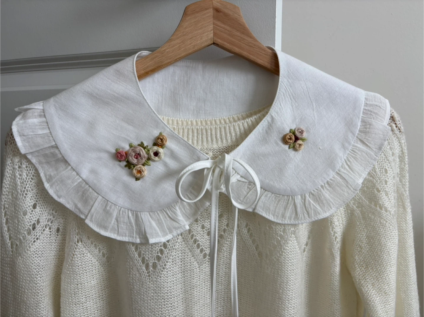 Hand-Embroidered Cotton Collar