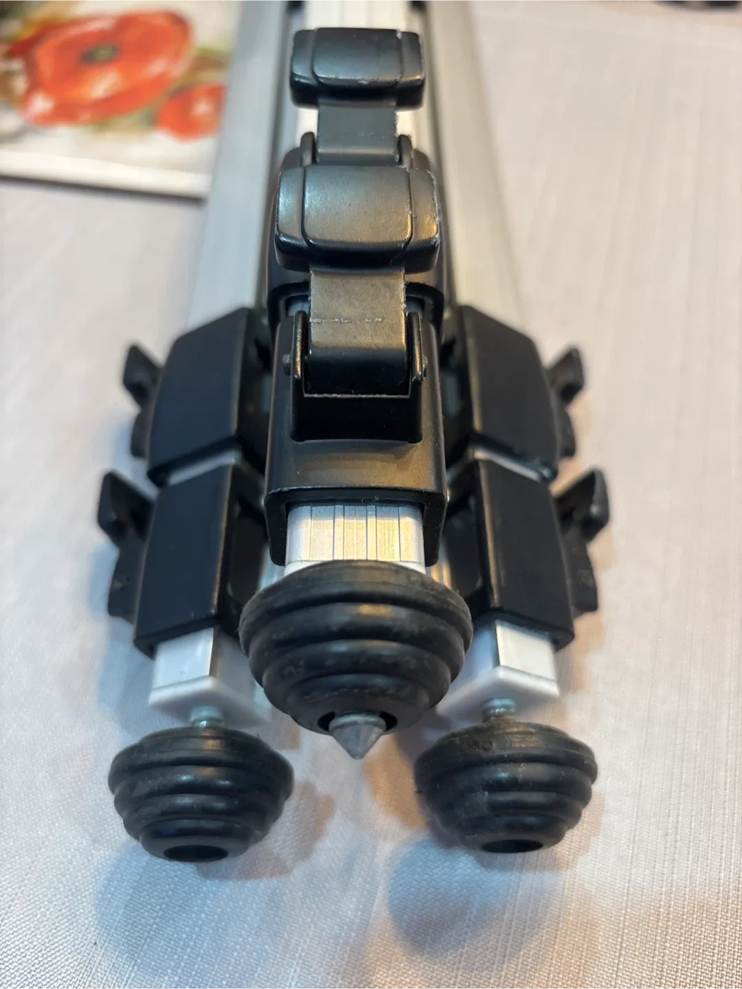 Excelas 327B Tripod image indicator(3)