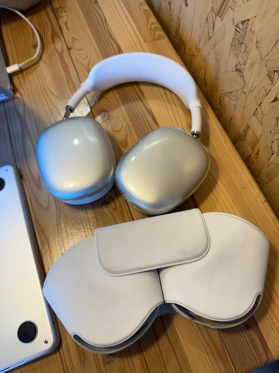 Apple AirPods Max - Silver