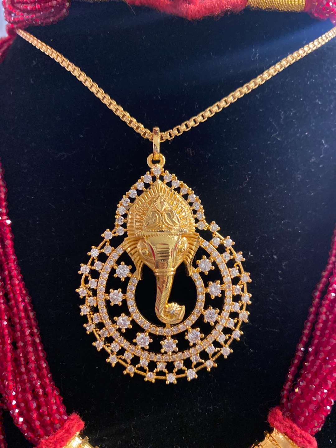 Red Beaded & Gold Pendant Necklaces - photo 2