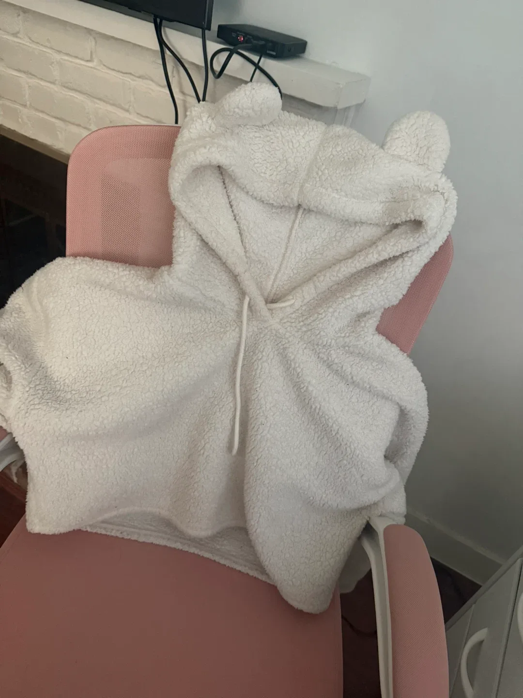 Fuzzy White Hoodie with Bear Ears image indicator(2)