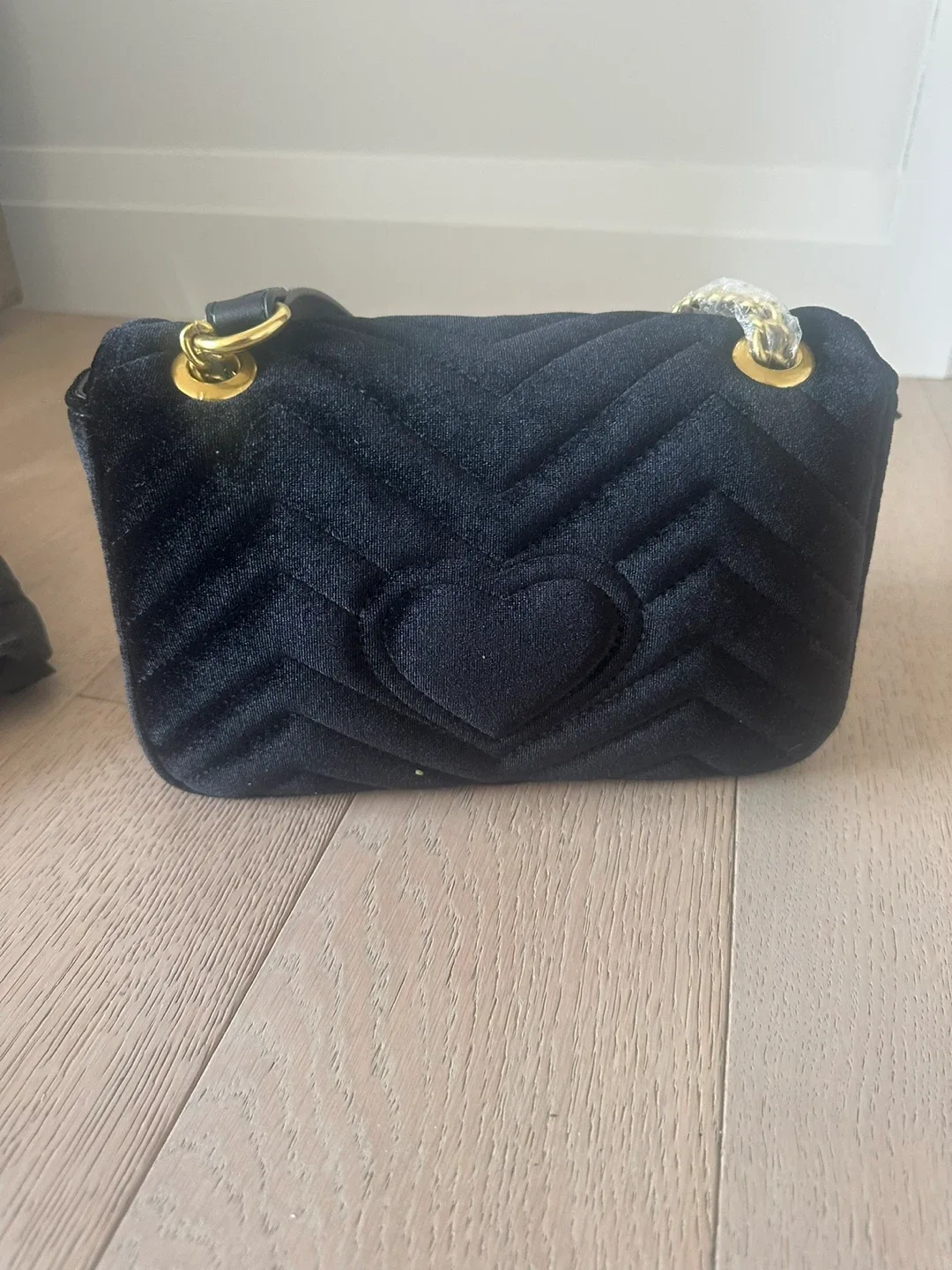 Gucci * inspired * black velvet purse image indicator(4)