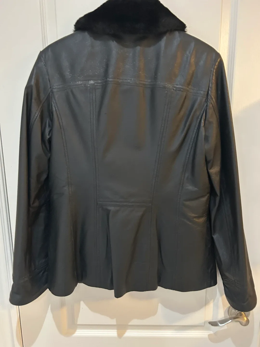 Leather coat image indicator(2)