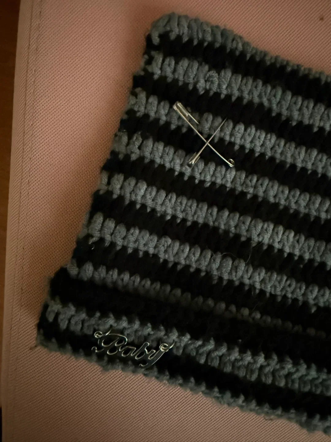 Crocheted Beanie y2k image indicator(3)