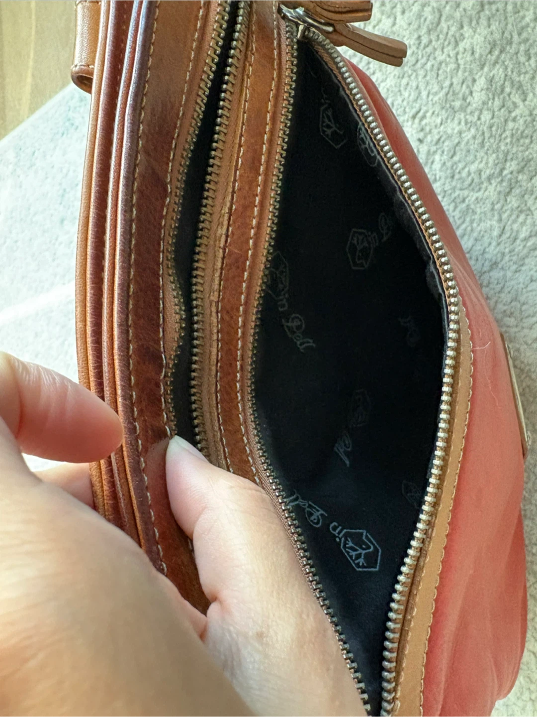 Valextra Leather Crossbody Bag - photo 2
