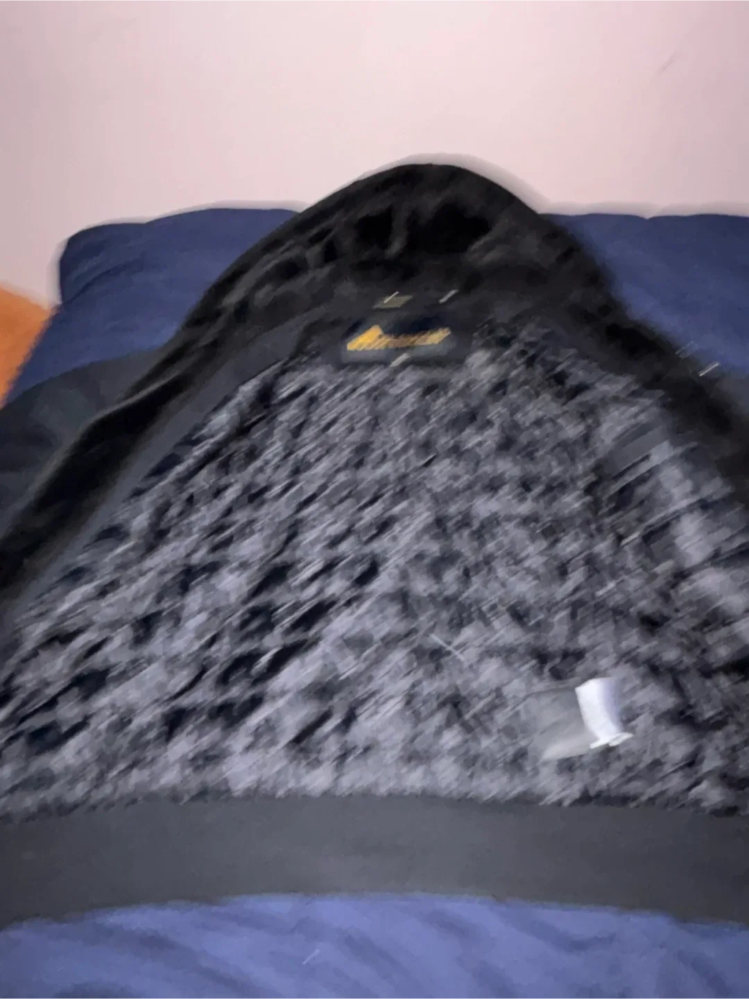 Moose Knuckles image indicator(5)