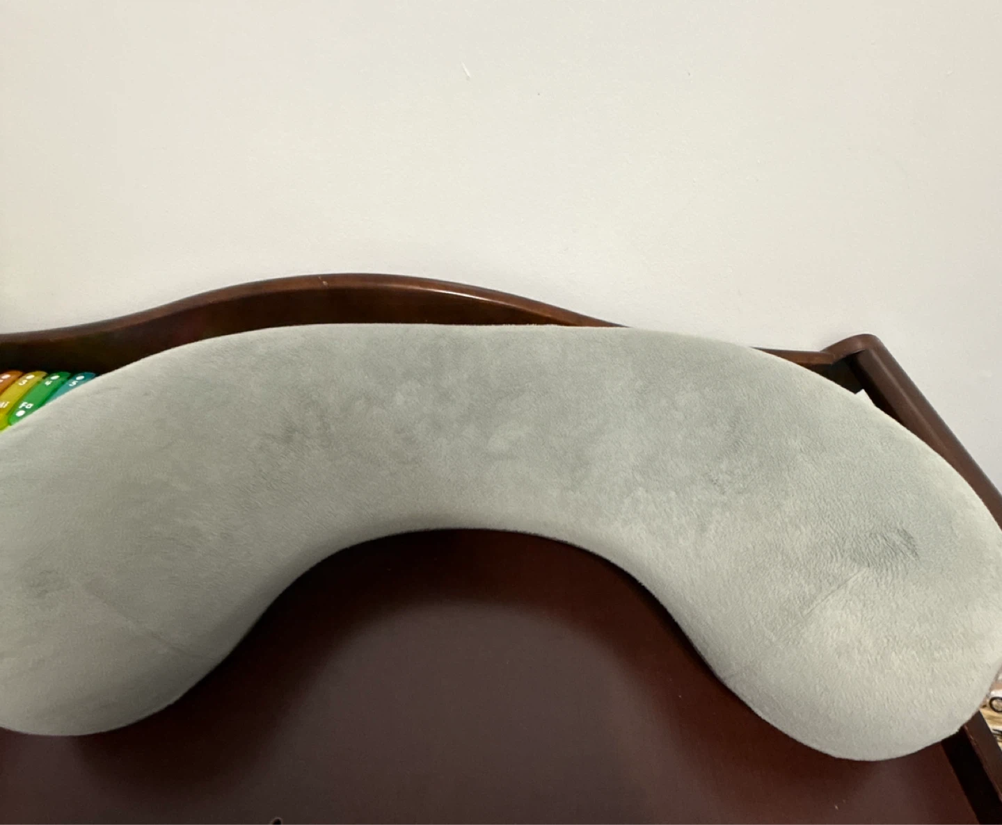 Ergobaby Natural Curve Nursing Pillow - photo 2