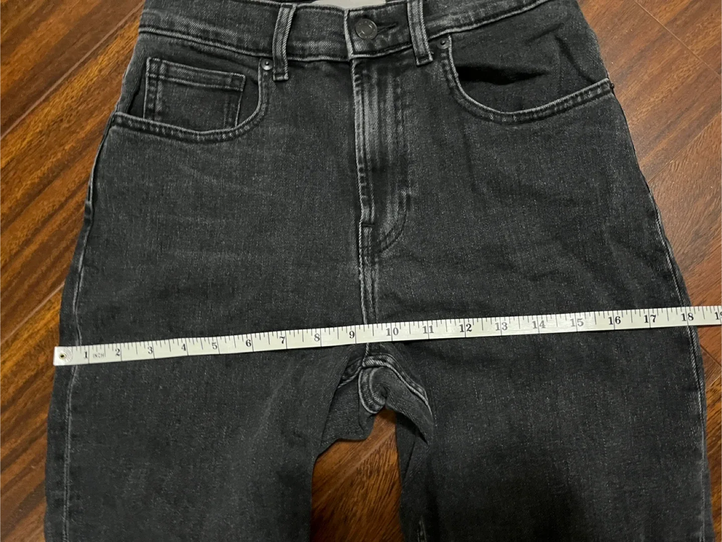 Everlane women’s 26 high waist straight ankle jeans washed black image indicator(8)