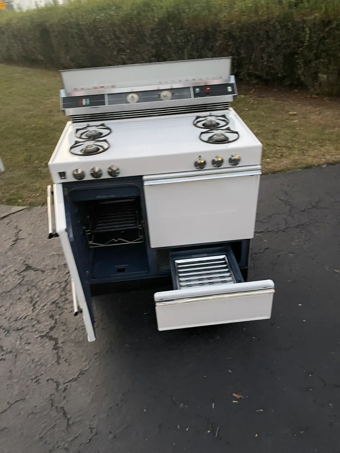 Vintage Caloric Gas Range Stove image indicator(2)