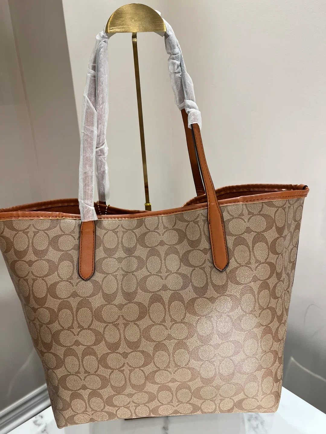 Coach tote bag image indicator(3)