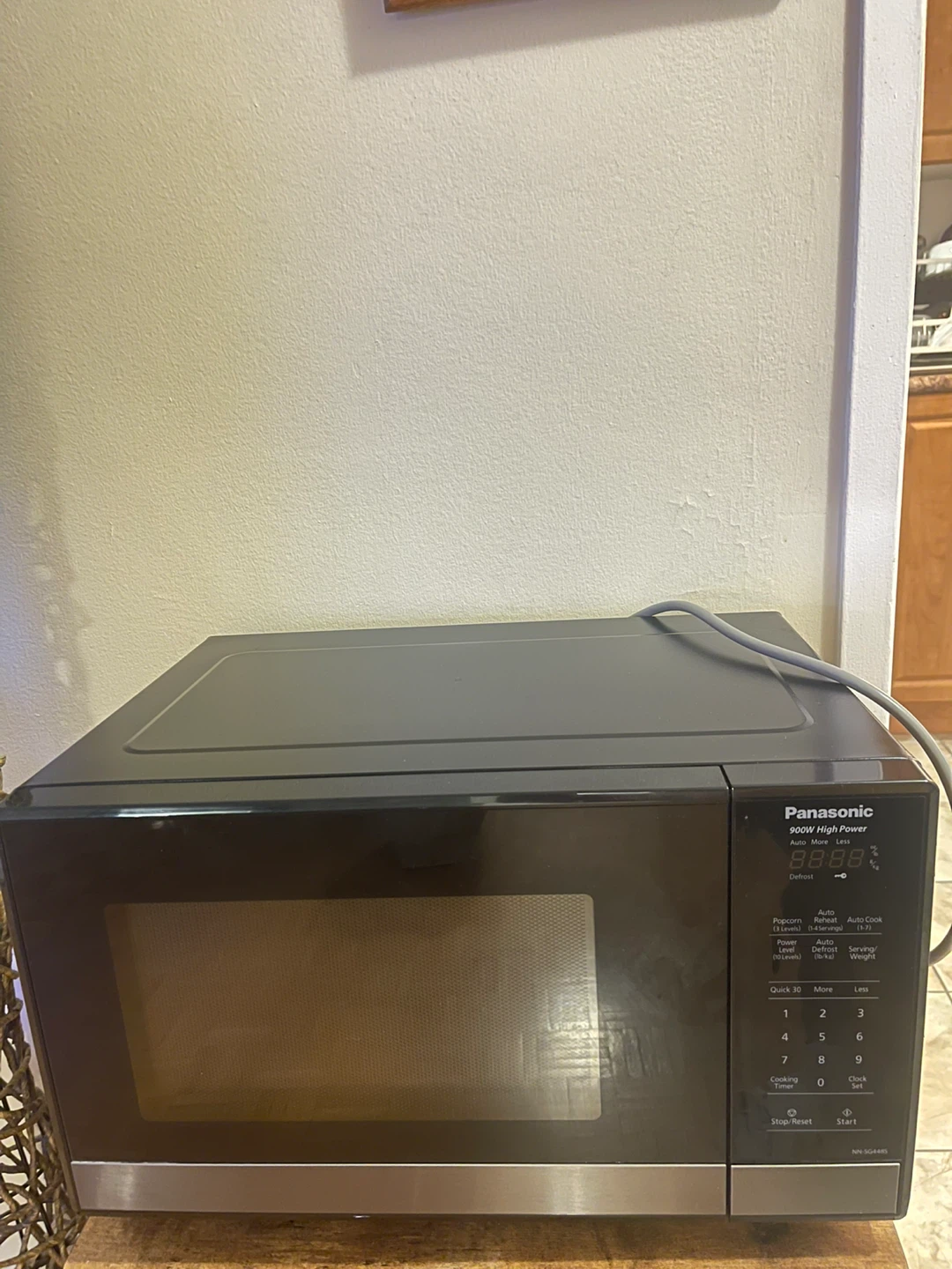 Panasonic 900W High Power Microwave - photo 3