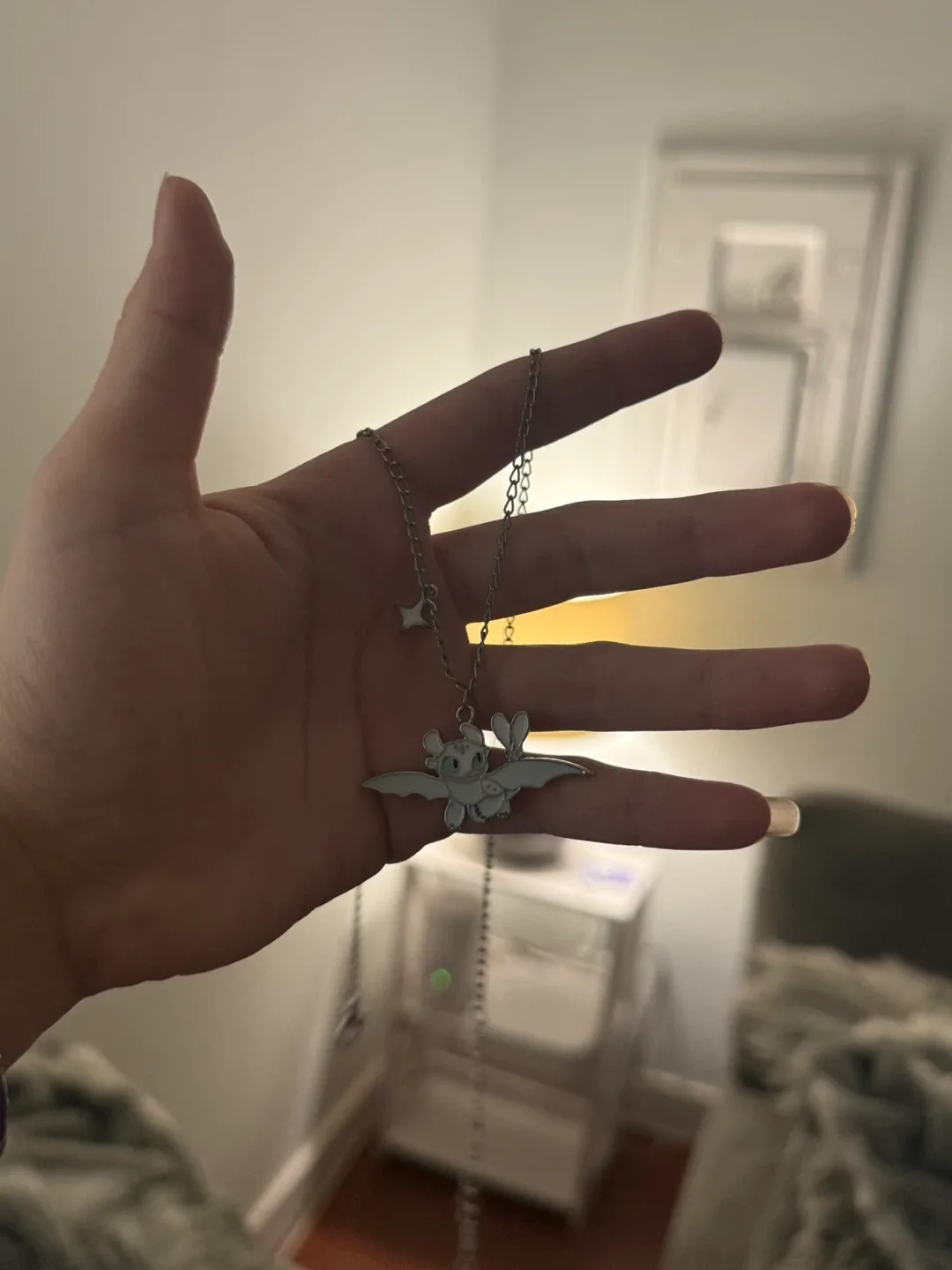 How to Train Your Dragon Necklace image indicator(2)