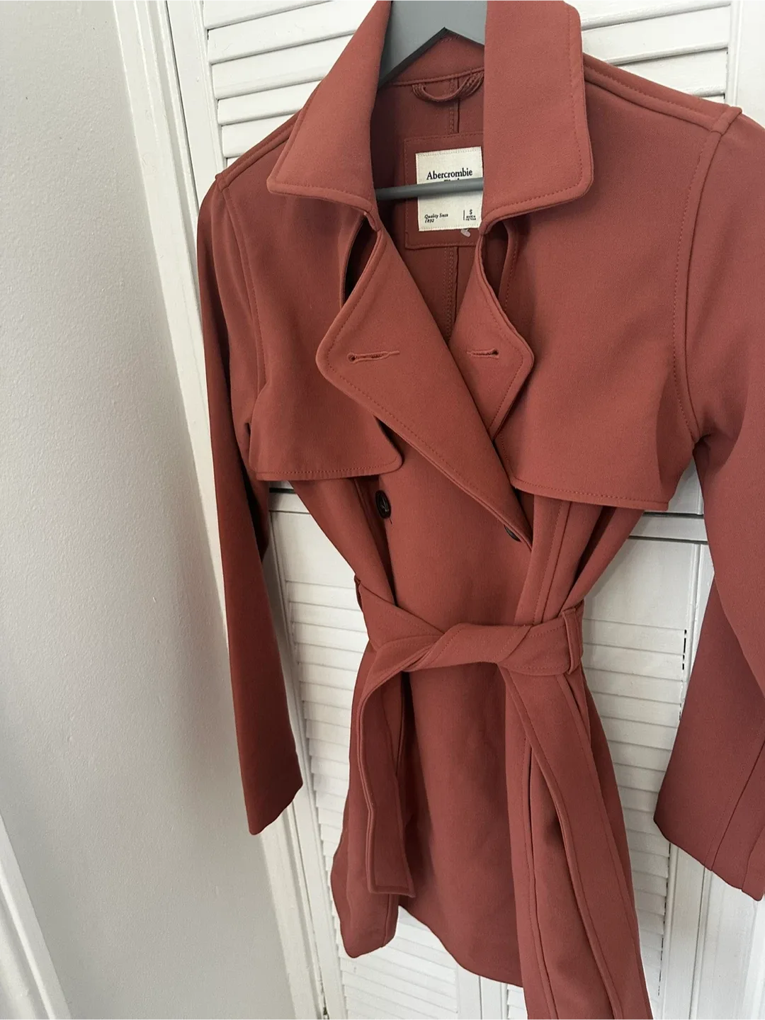 Abercrombie & Fitch Trench Coat - Size S image indicator(2)