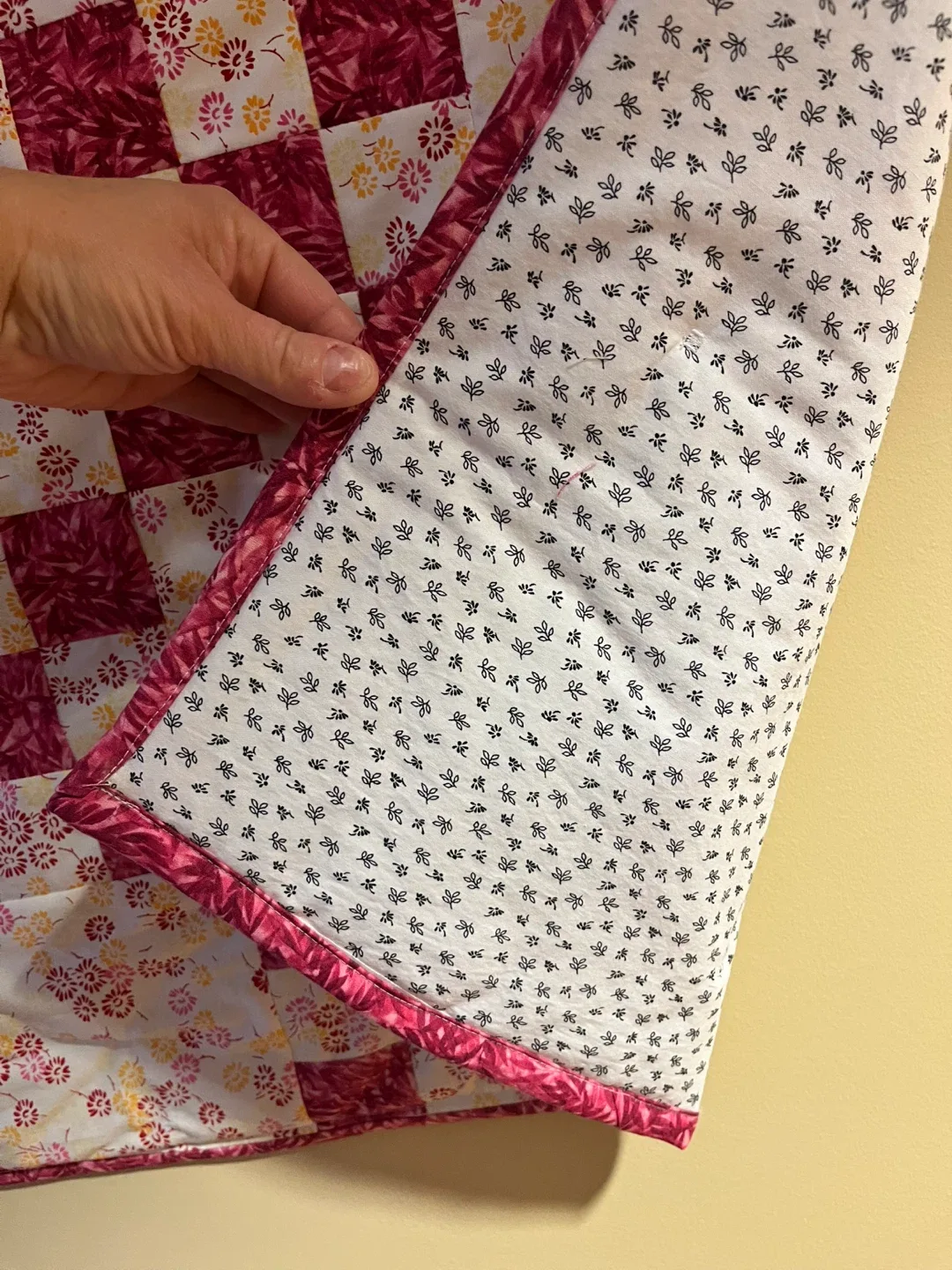 #Cleanout- Handmade Quilt - Floral & Checkered Pattern image indicator(3)