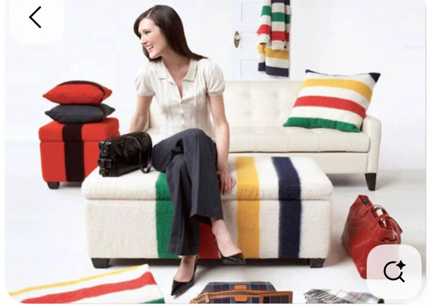 Hudson's Bay Storage Ottoman Bench image indicator(2)