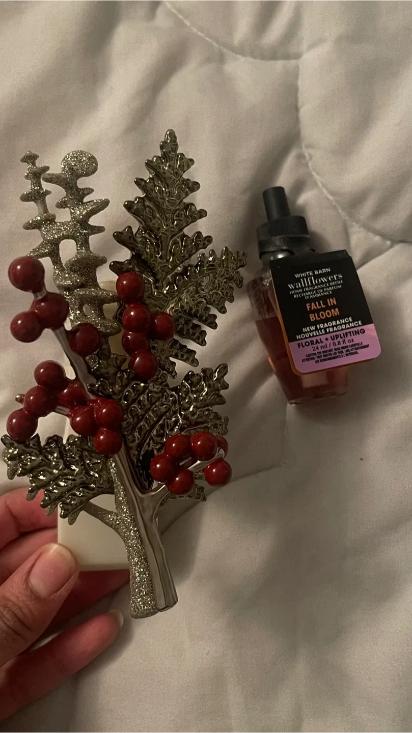 Bath & Body Works Wallflowers Plug & Refill  #Cleanout