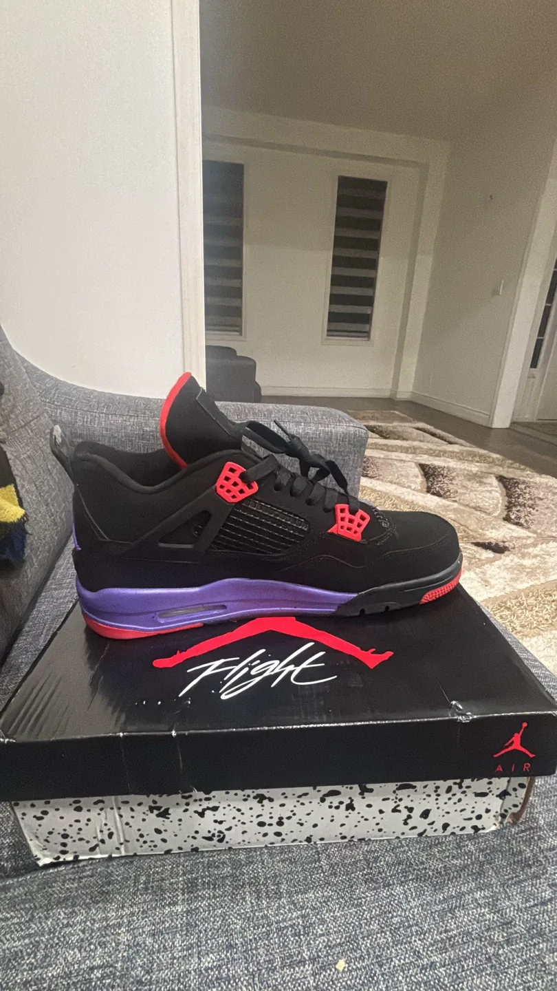 Jordan 4 Retro Raptors Drake OVO