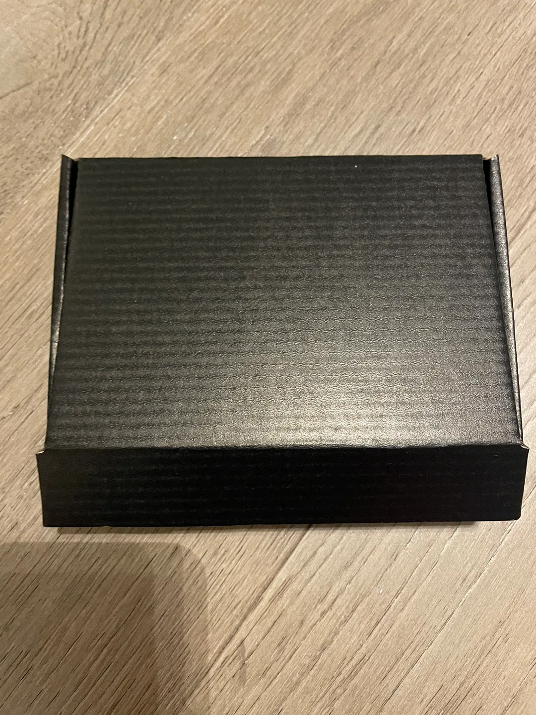 NEW! Gift Card Boxes image indicator(2)