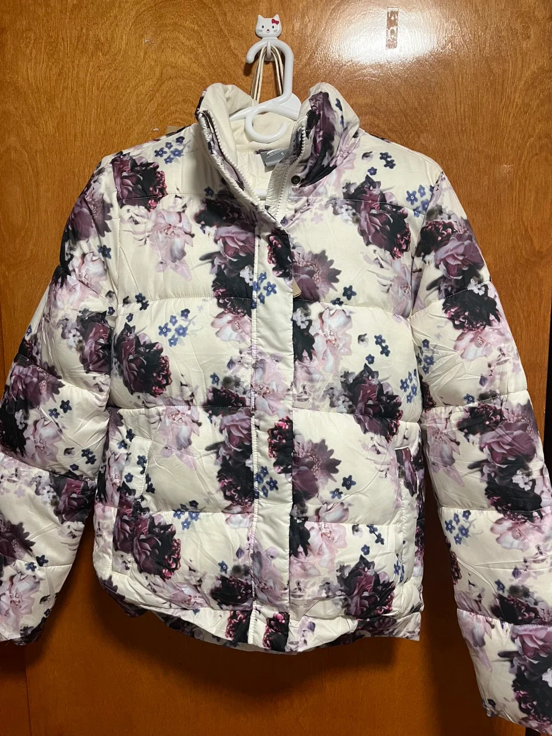 Skechers Floral Puffer Jacket - Size S #Cleanout