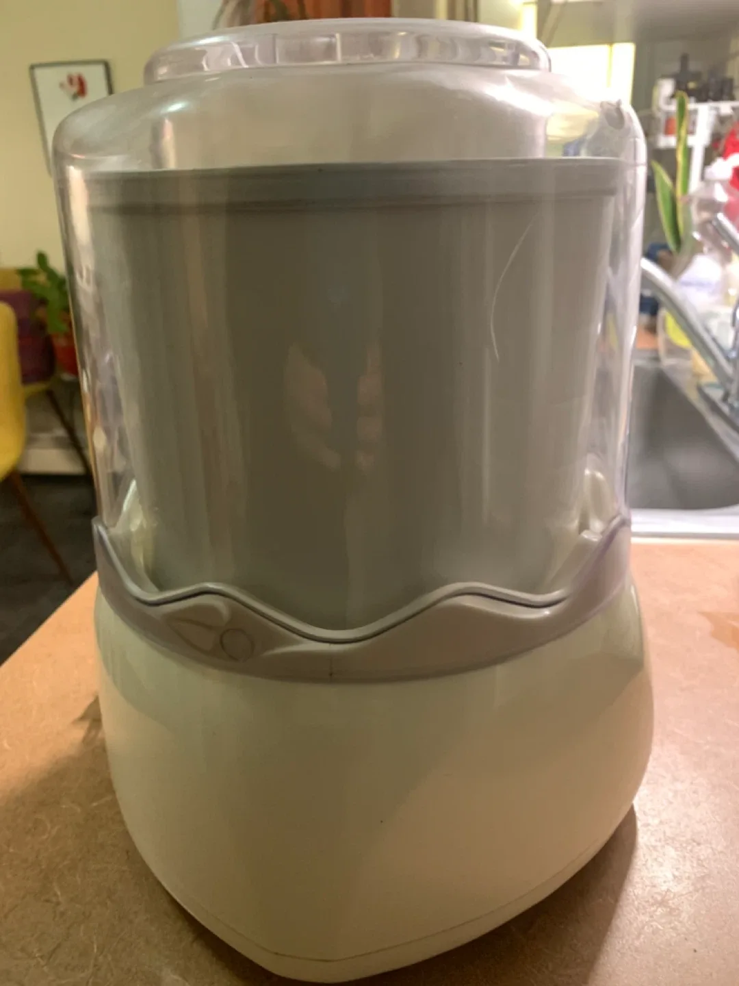 Cuisinart Frozen Yogurt, Ice Cream & Sorbet Maker image indicator(3)