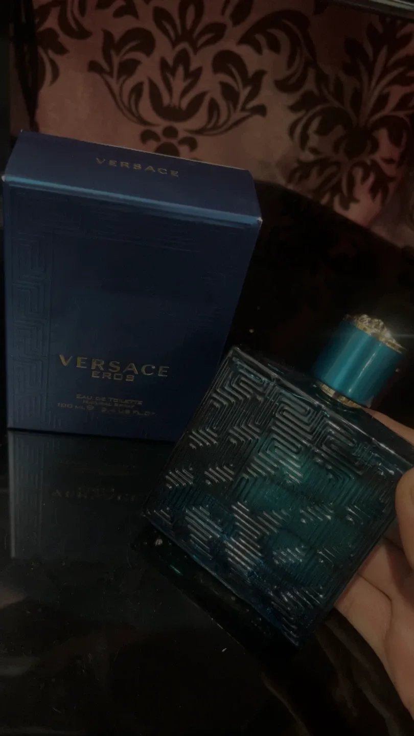 Versace Eros Eau de Toilette 100ml image indicator(4)