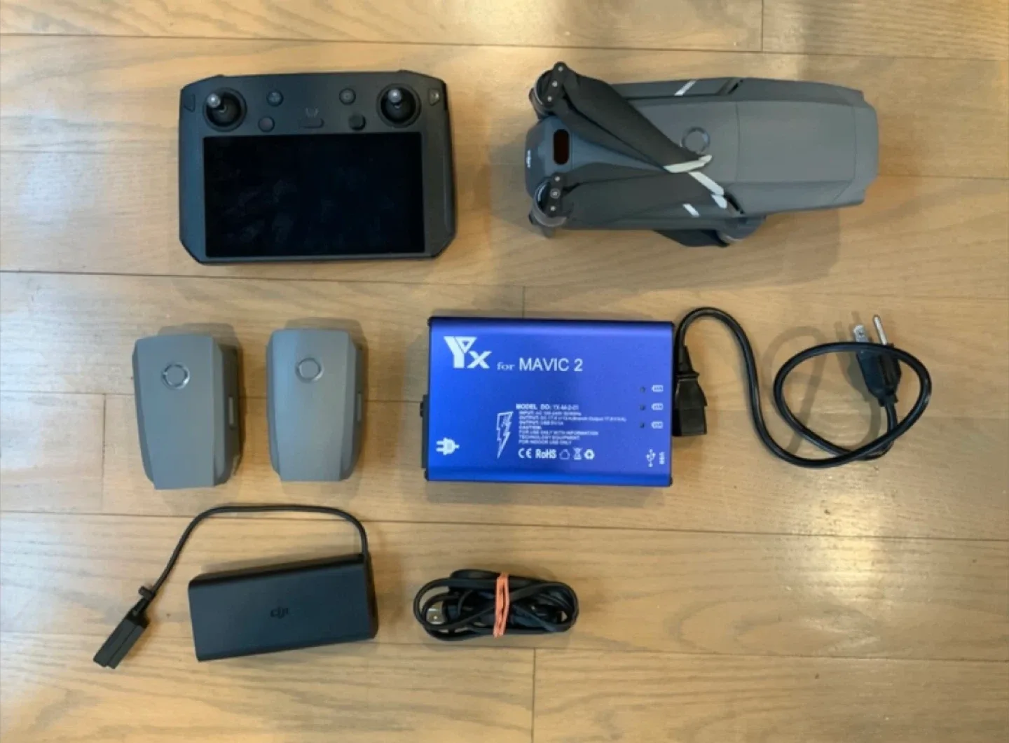 DJI Mavic 2 zoom Drone with Accessories & Case