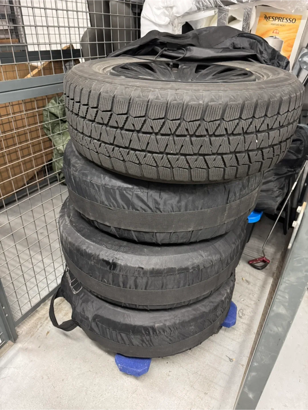 Set of winter tires