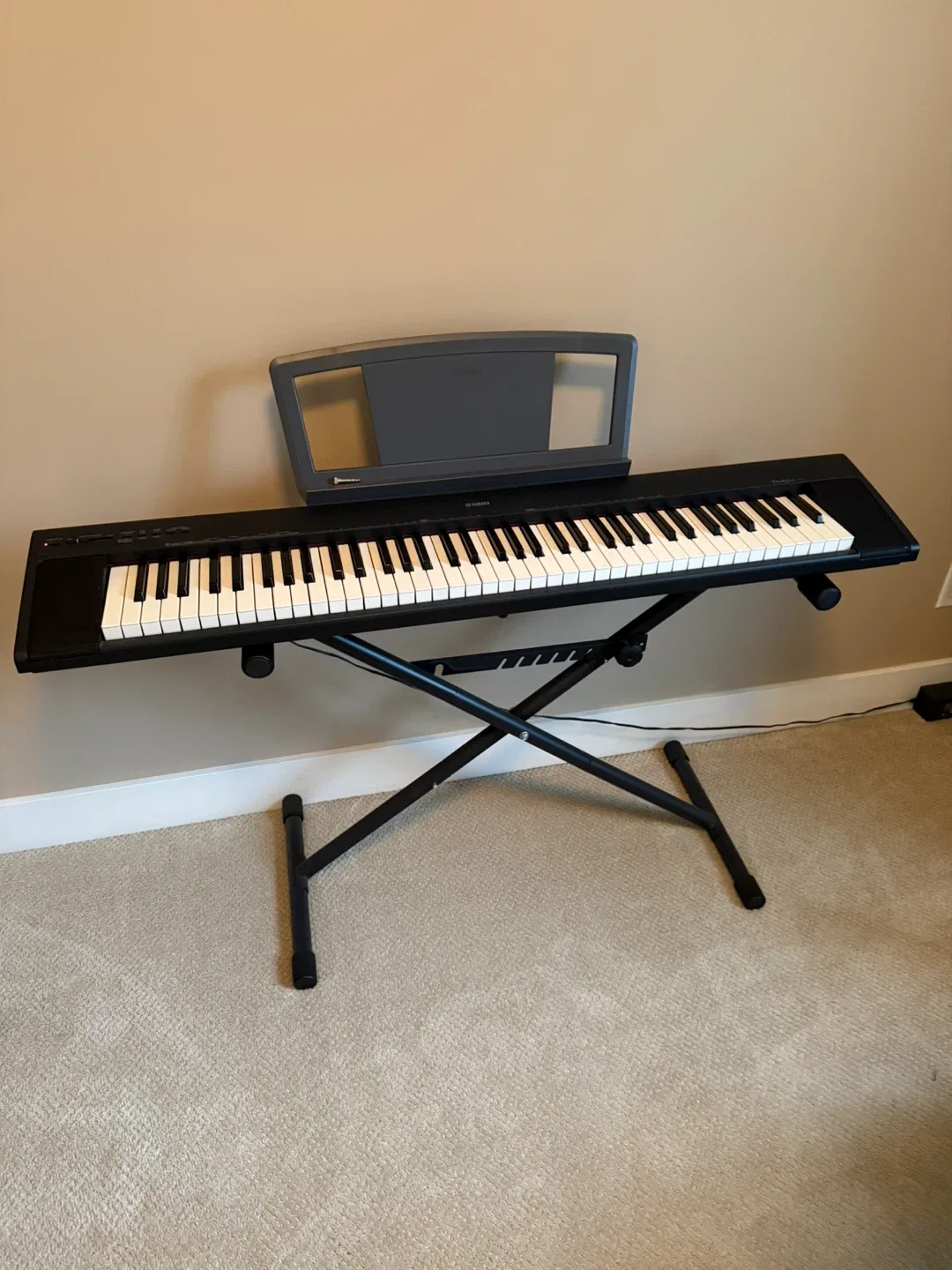 Yamaha P-125 Digital Piano