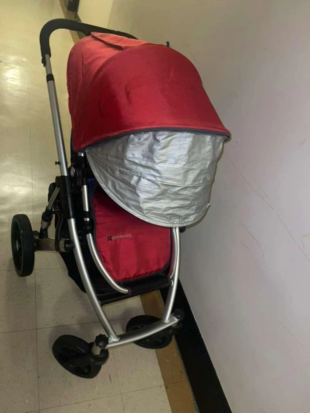 UPPAbaby  vista Stroller - Red