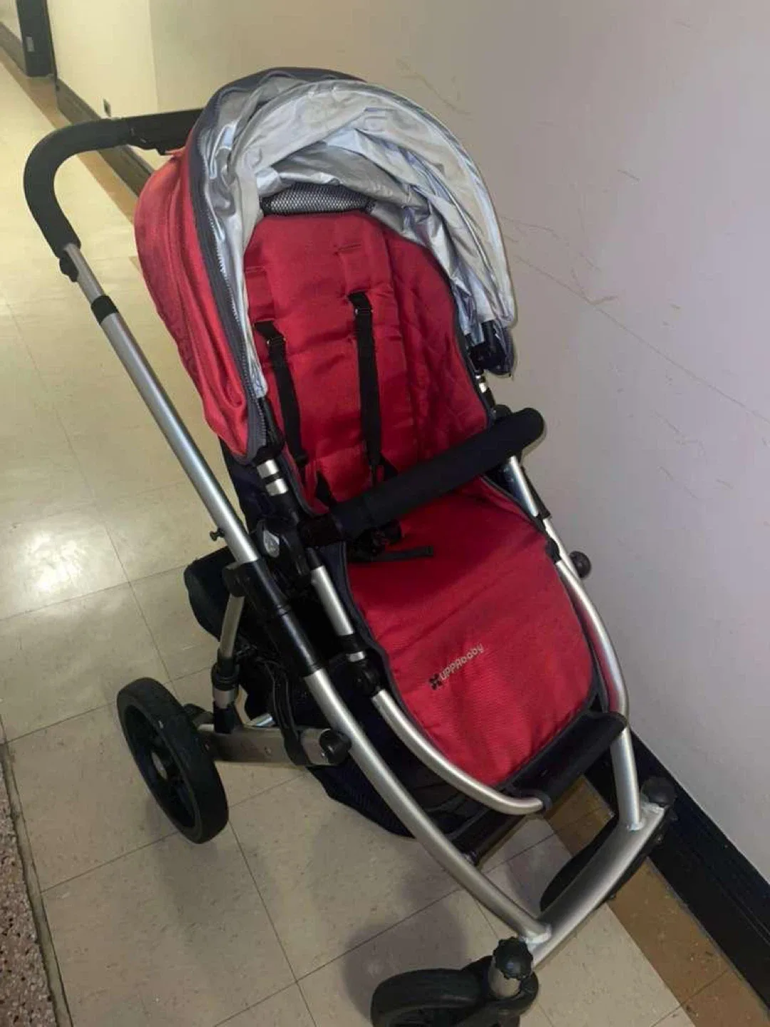 UPPAbaby  vista Stroller - Red image indicator(4)
