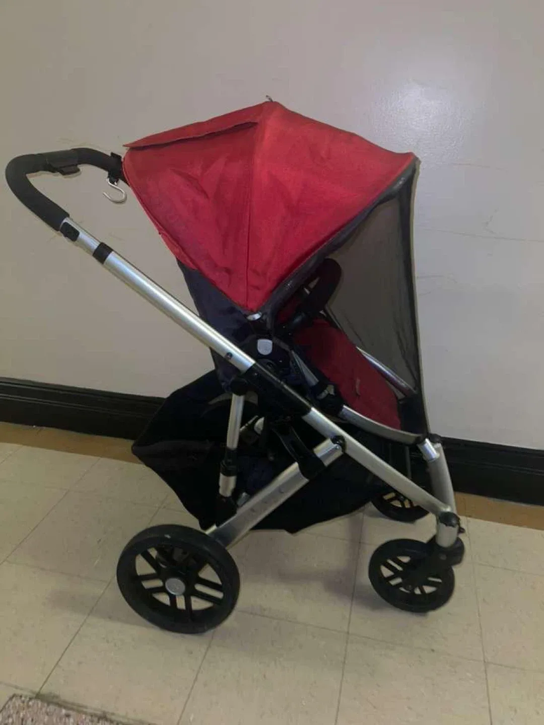 UPPAbaby  vista Stroller - Red image indicator(5)