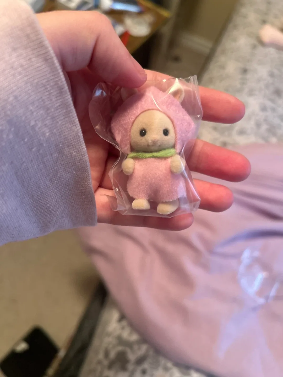 Duplicate Harriet calico critters fruit series image indicator(2)