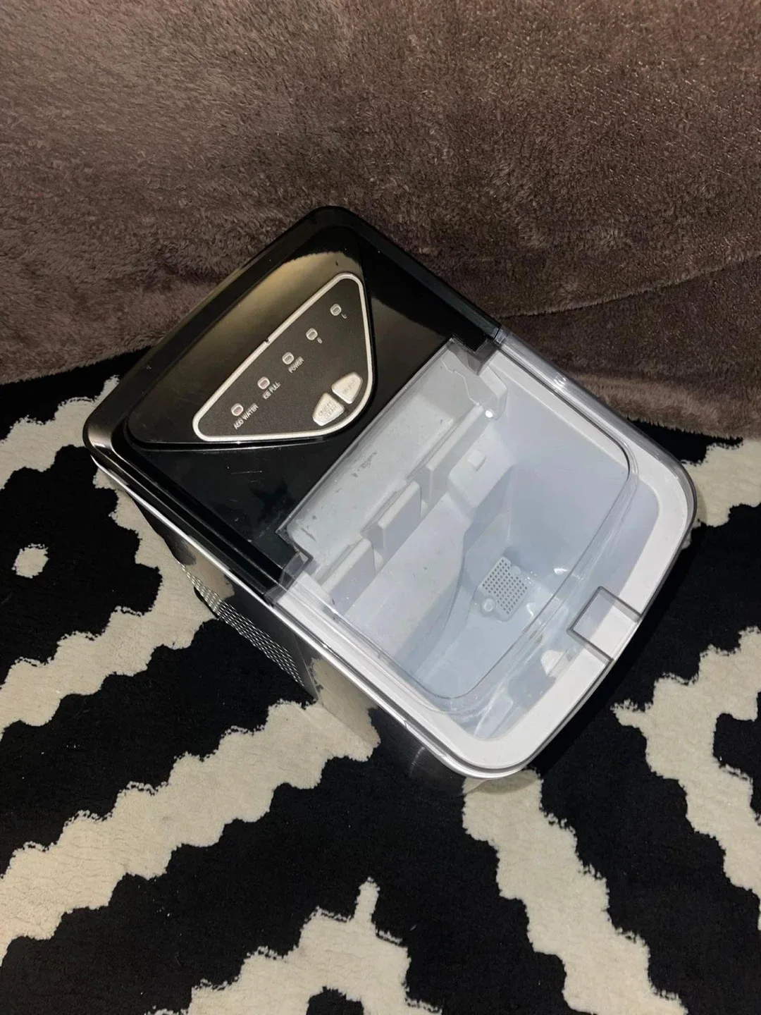 Mini Frigidaire EFIC123-SS image indicator(5)