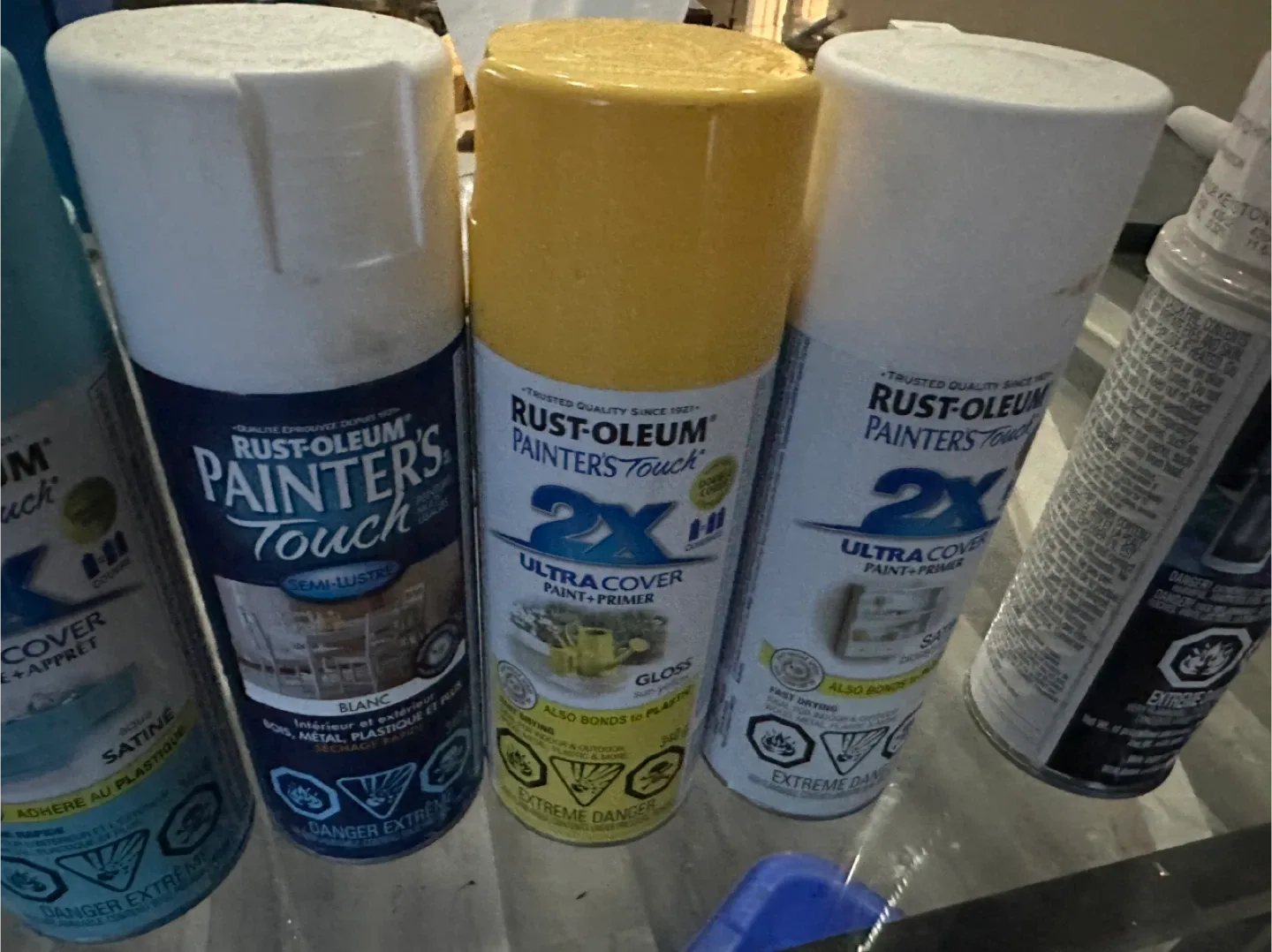 Mixed Lot of Spray Paint Cans- all for 20$ image indicator(8)