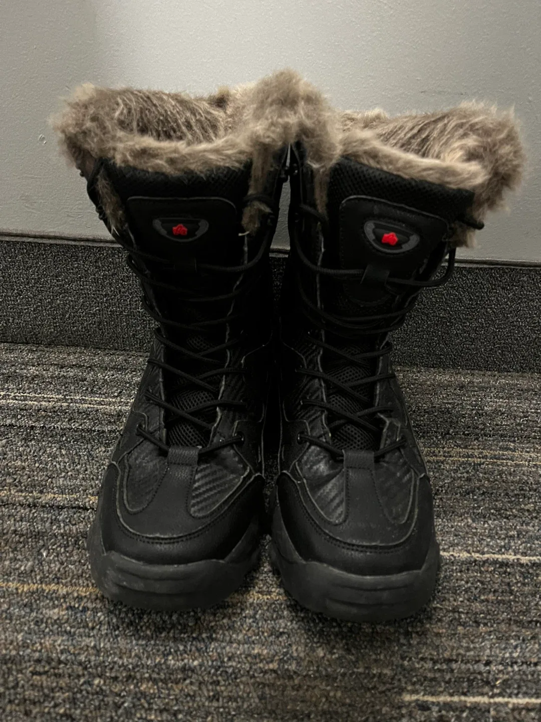 Black Winter Boots with Faux Fur Trim (size 9)