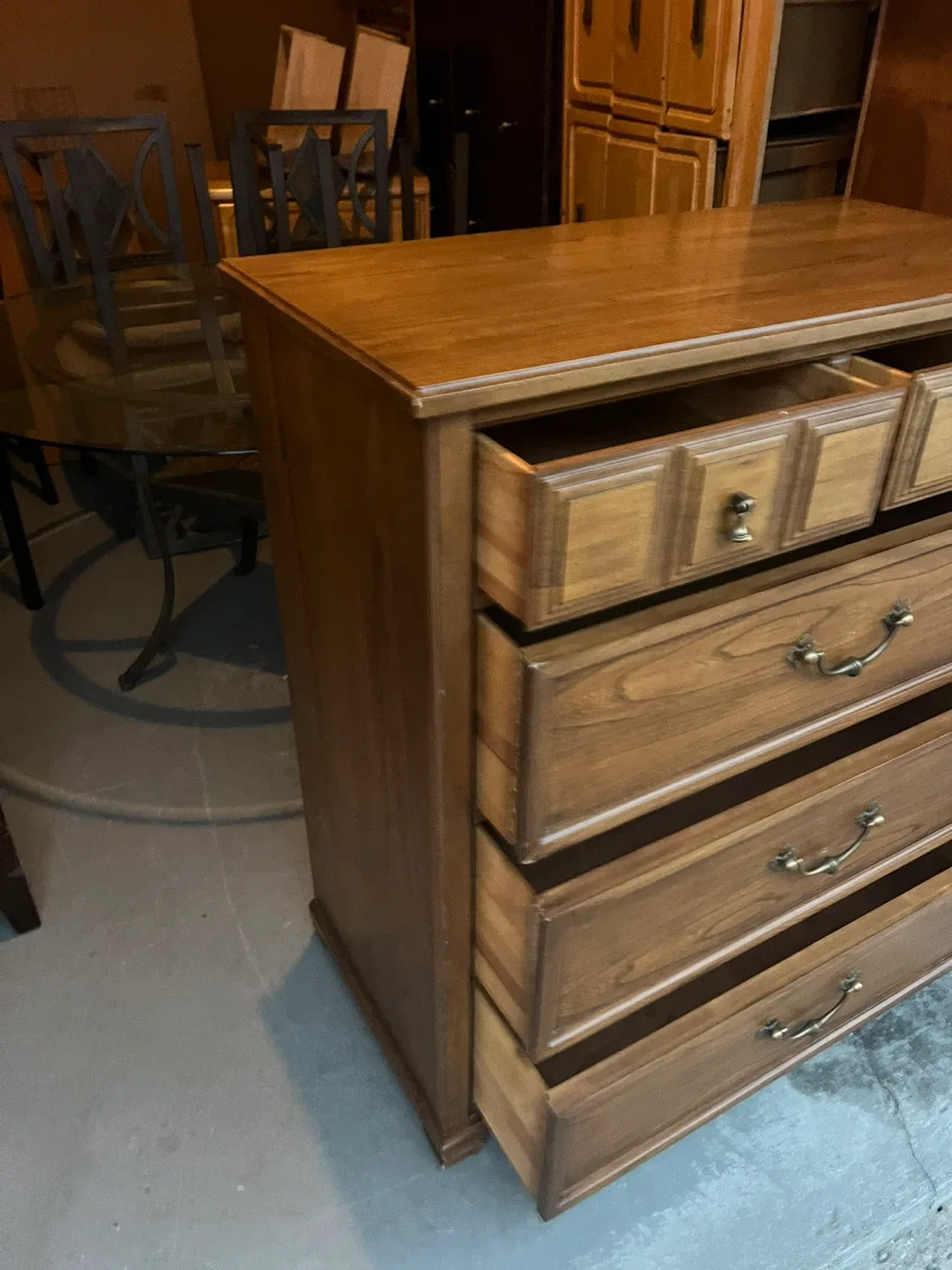 Free delivery used Wood 5-Drawer Dresser image indicator(5)