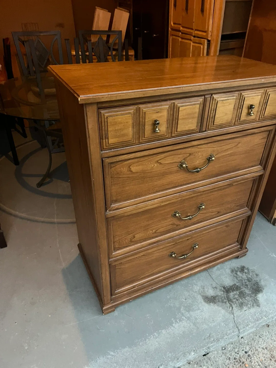 Free delivery used Wood 5-Drawer Dresser image indicator(9)