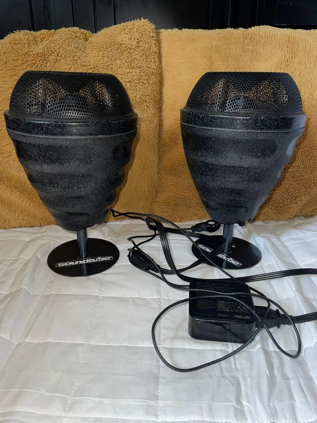 SoundTube Entertainment RS80 Speakers