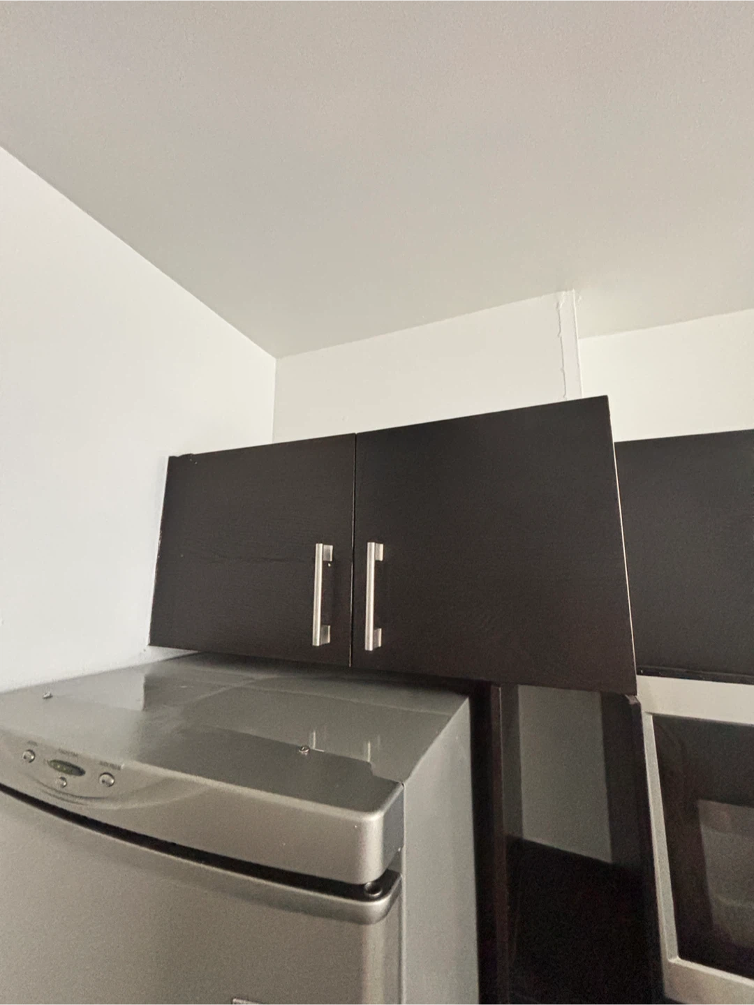 Free Dark Kitchen Cabinets - photo 4