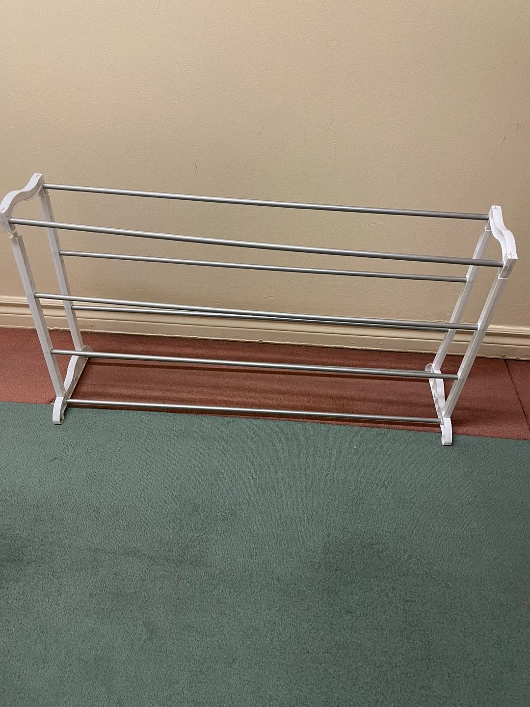 Shoe rack