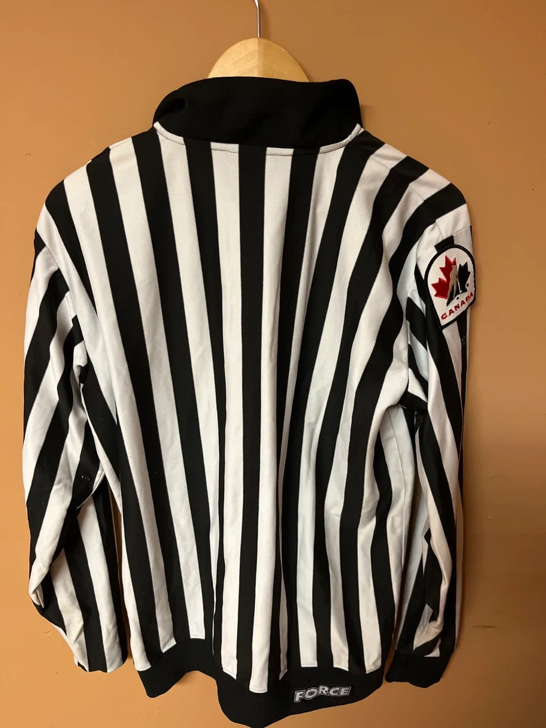 Force Officiating Hockey Referee Uniform - Size S image indicator(3)