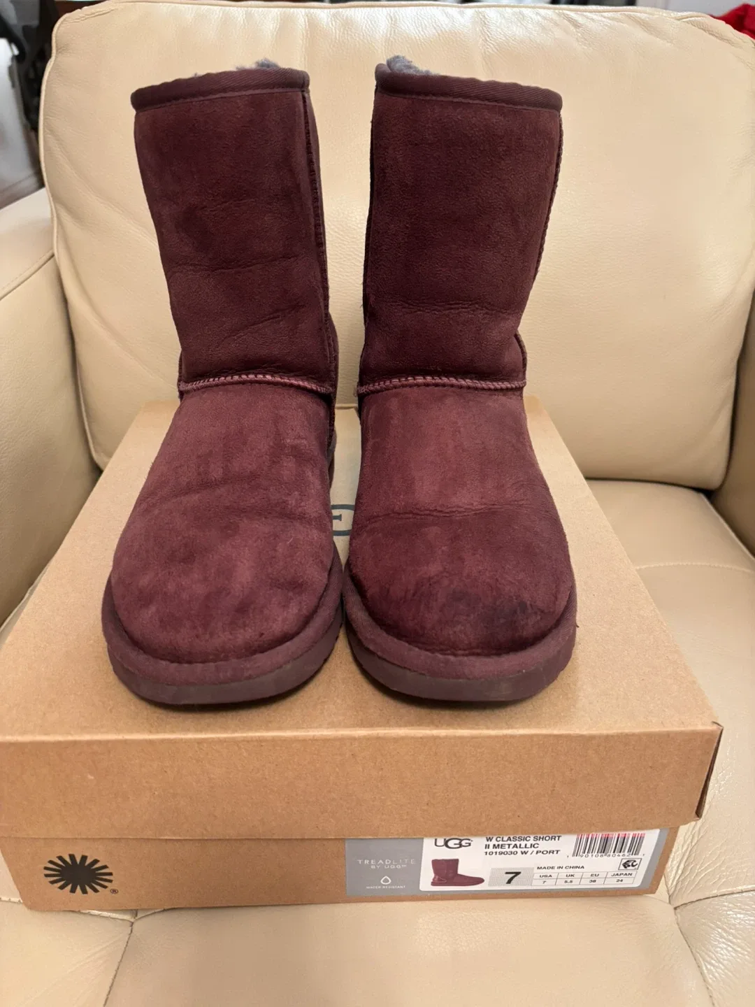 UGG Classic Short Metallic Boots - Size 7