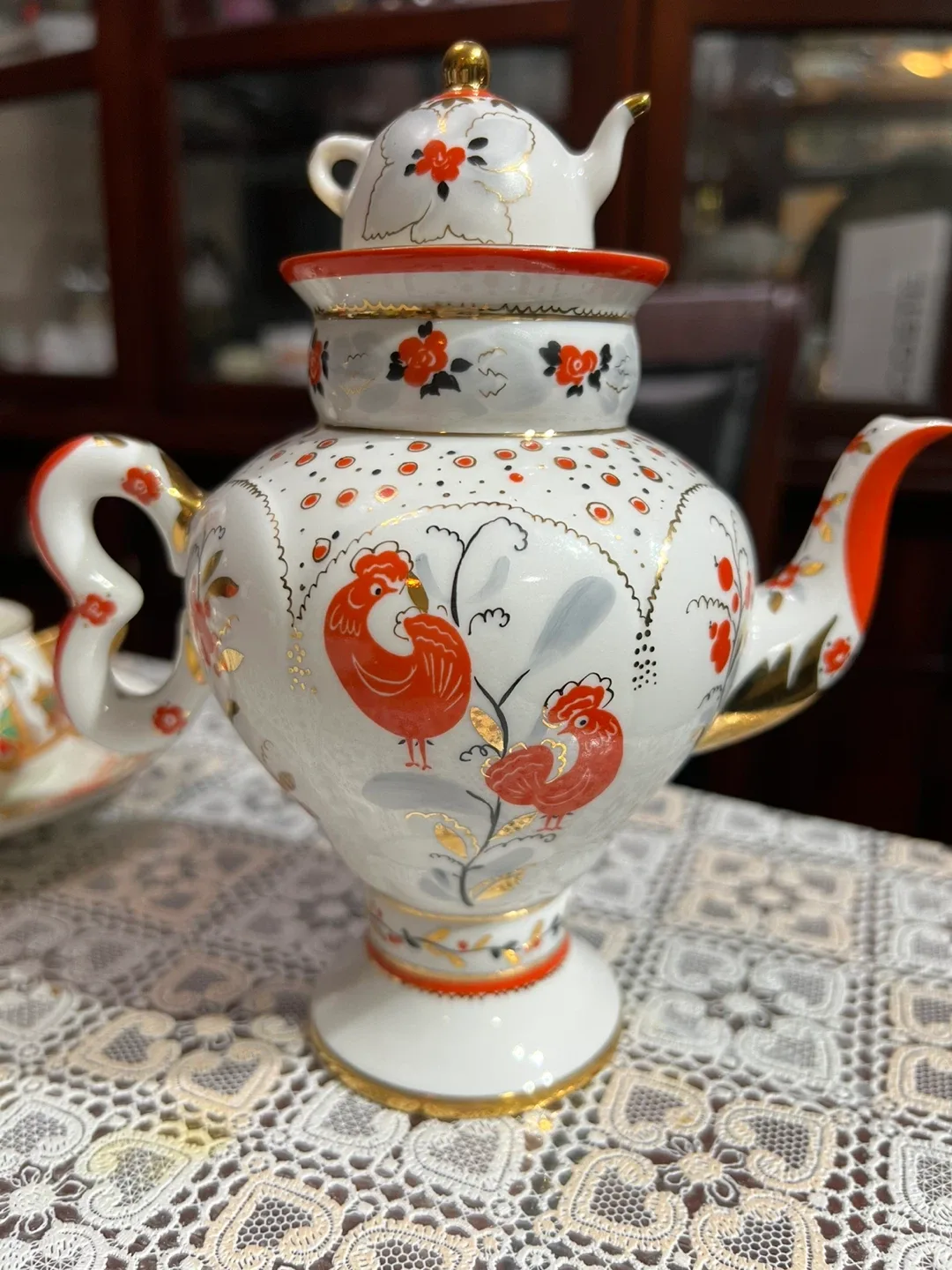 Imperial Porcelain Tea Pot Samovar