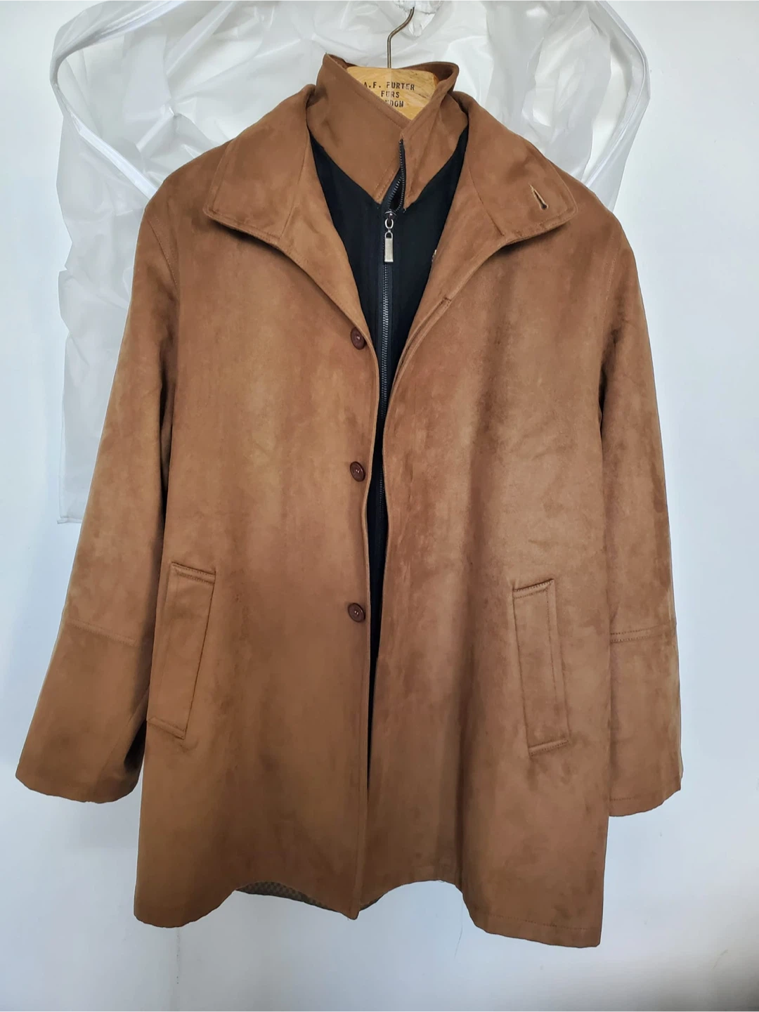 Hugo Boss Brown Suede Coat XL - photo 2
