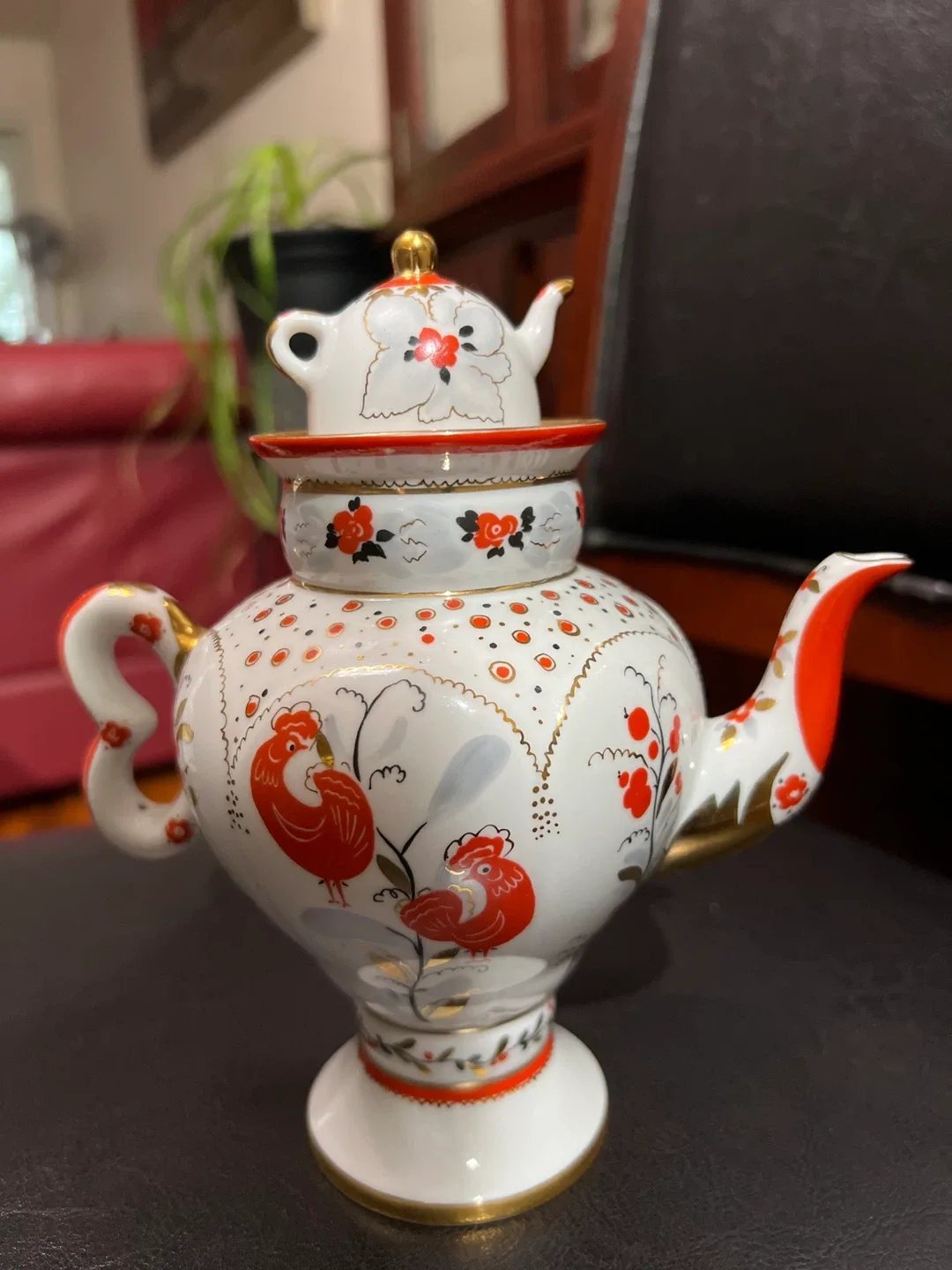 Imperial Porcelain Tea Pot Samovar image indicator(4)