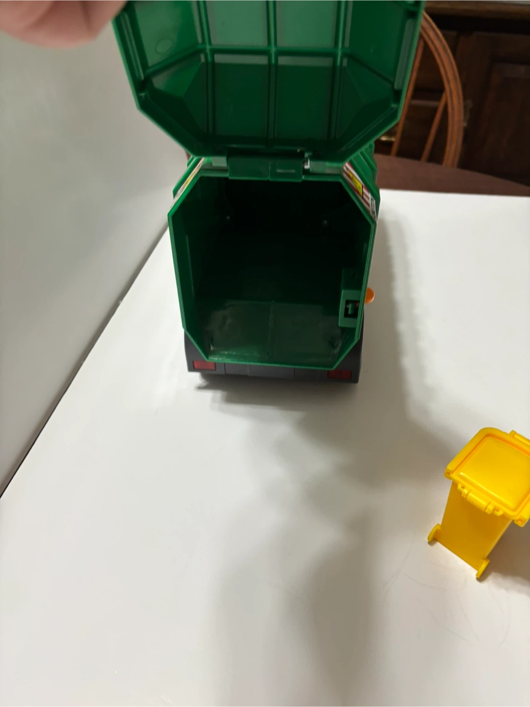 Dickie Toys Garbage Truck with Bin - photo 3