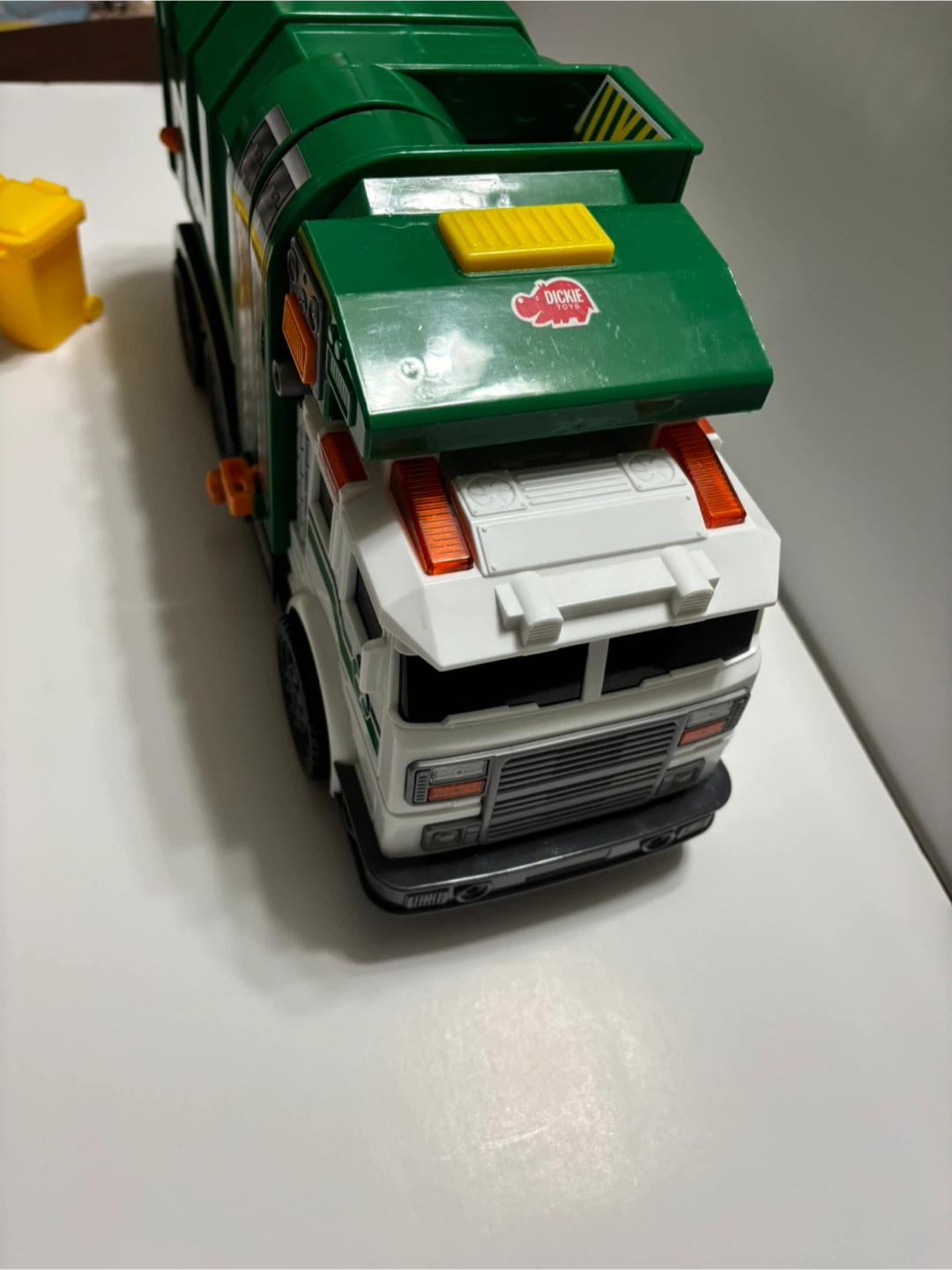 Dickie Toys Garbage Truck with Bin - photo 2