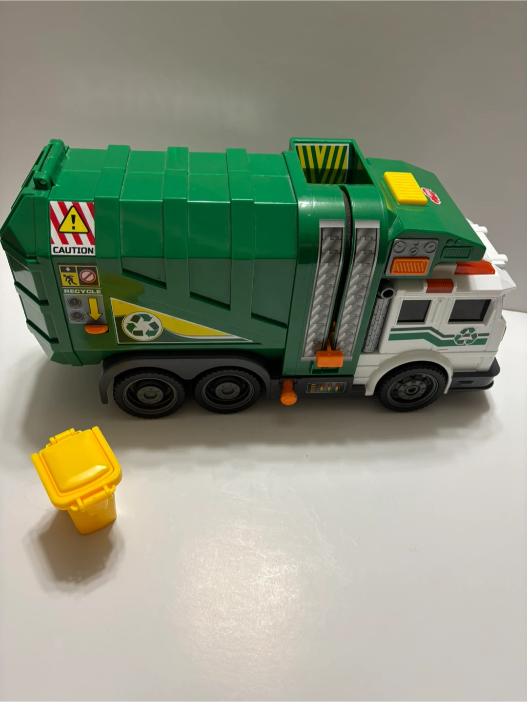 Dickie Toys Garbage Truck with Bin