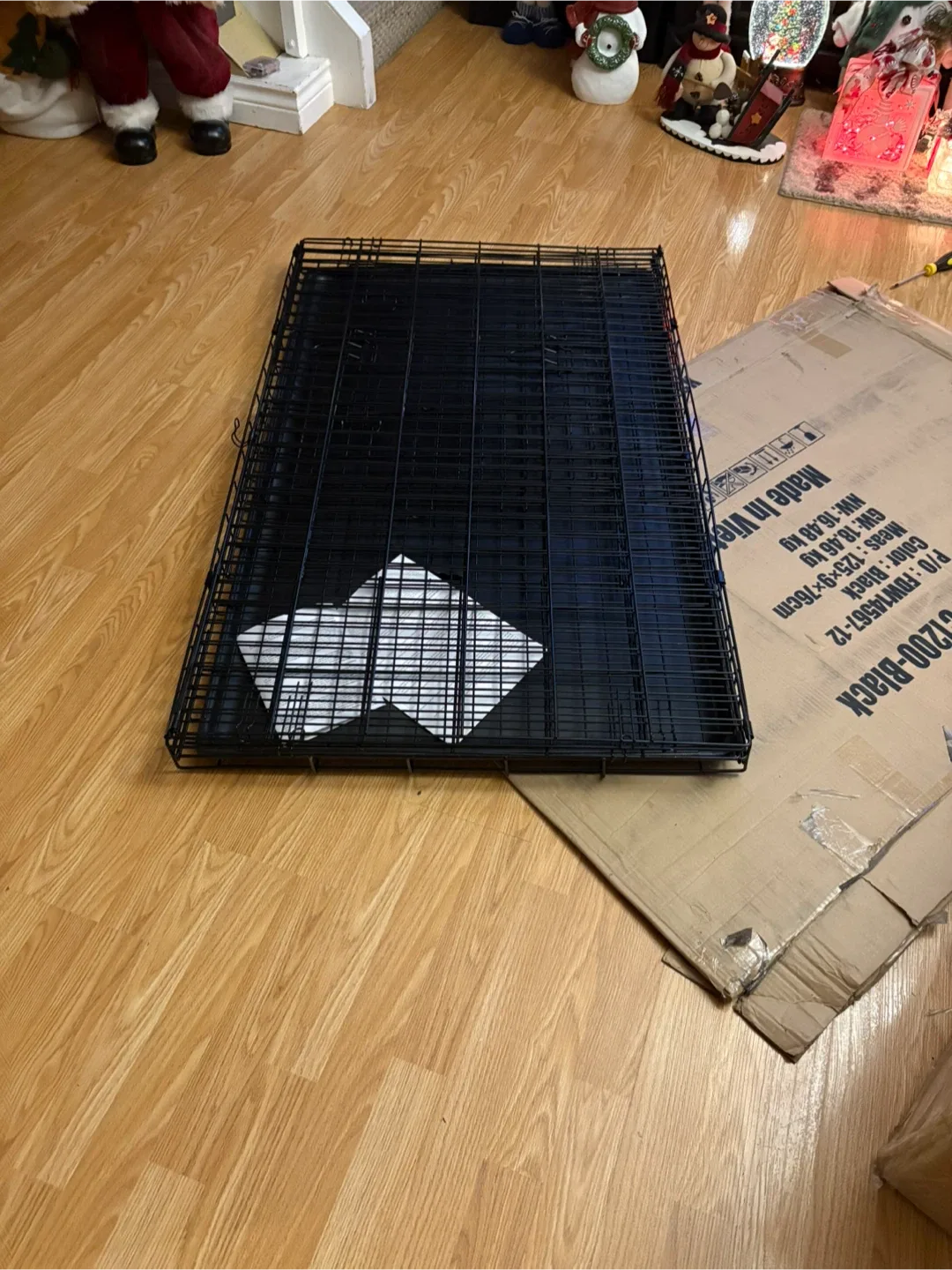 New! 48 Inch Dog Crate - Large, Folding, Metal Wire image indicator(5)