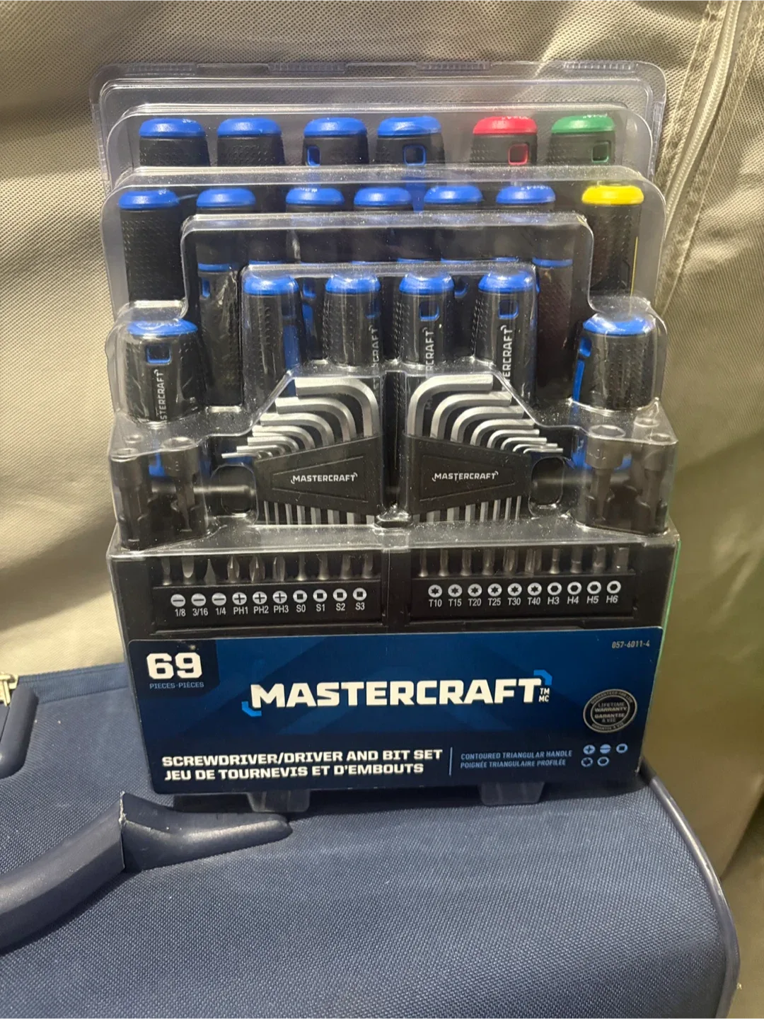 BNIB Mastercraft 69-Piece Screwdriver/Driver & Bit Set #Cleanout